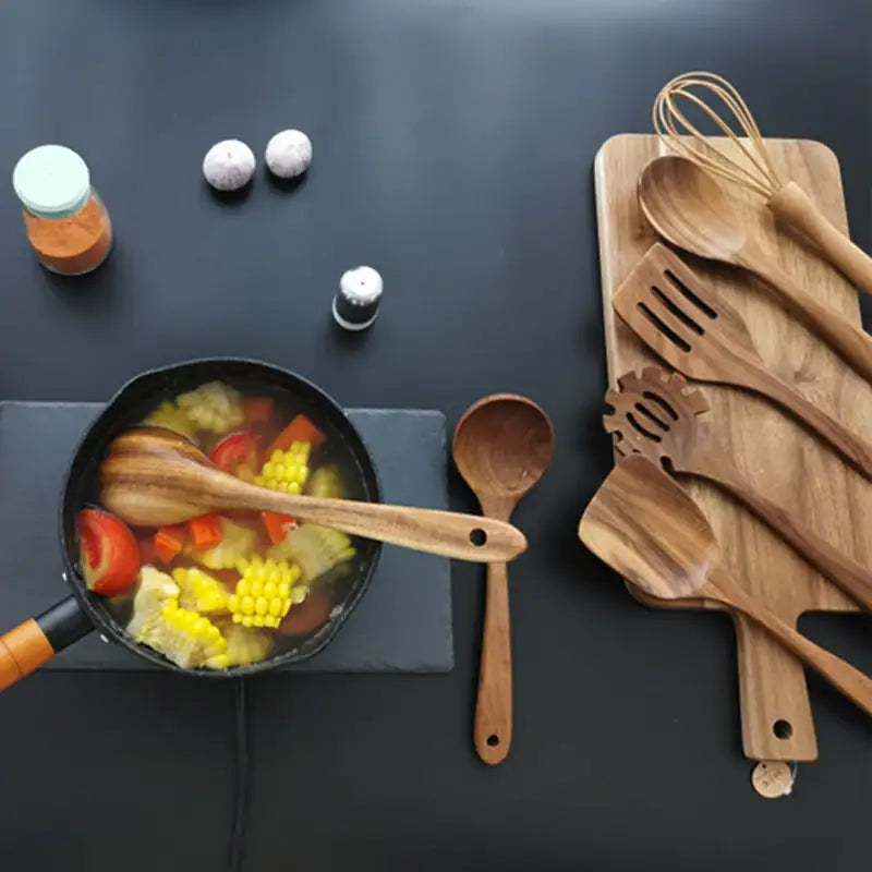 Teak Kitchenware Set- 7 Pieces